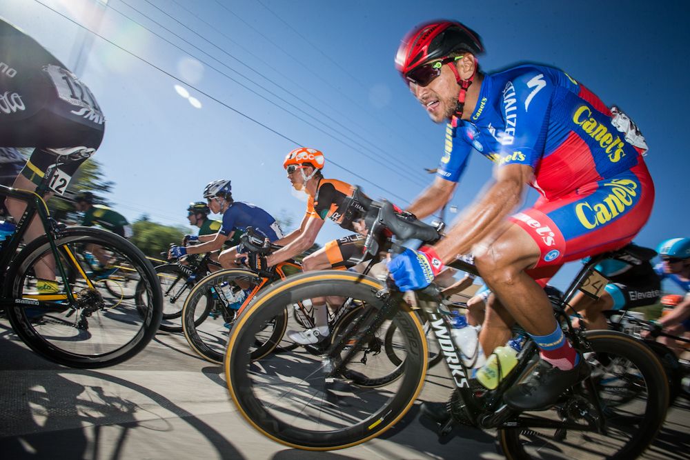 High speeds as riders turn onto the climb.