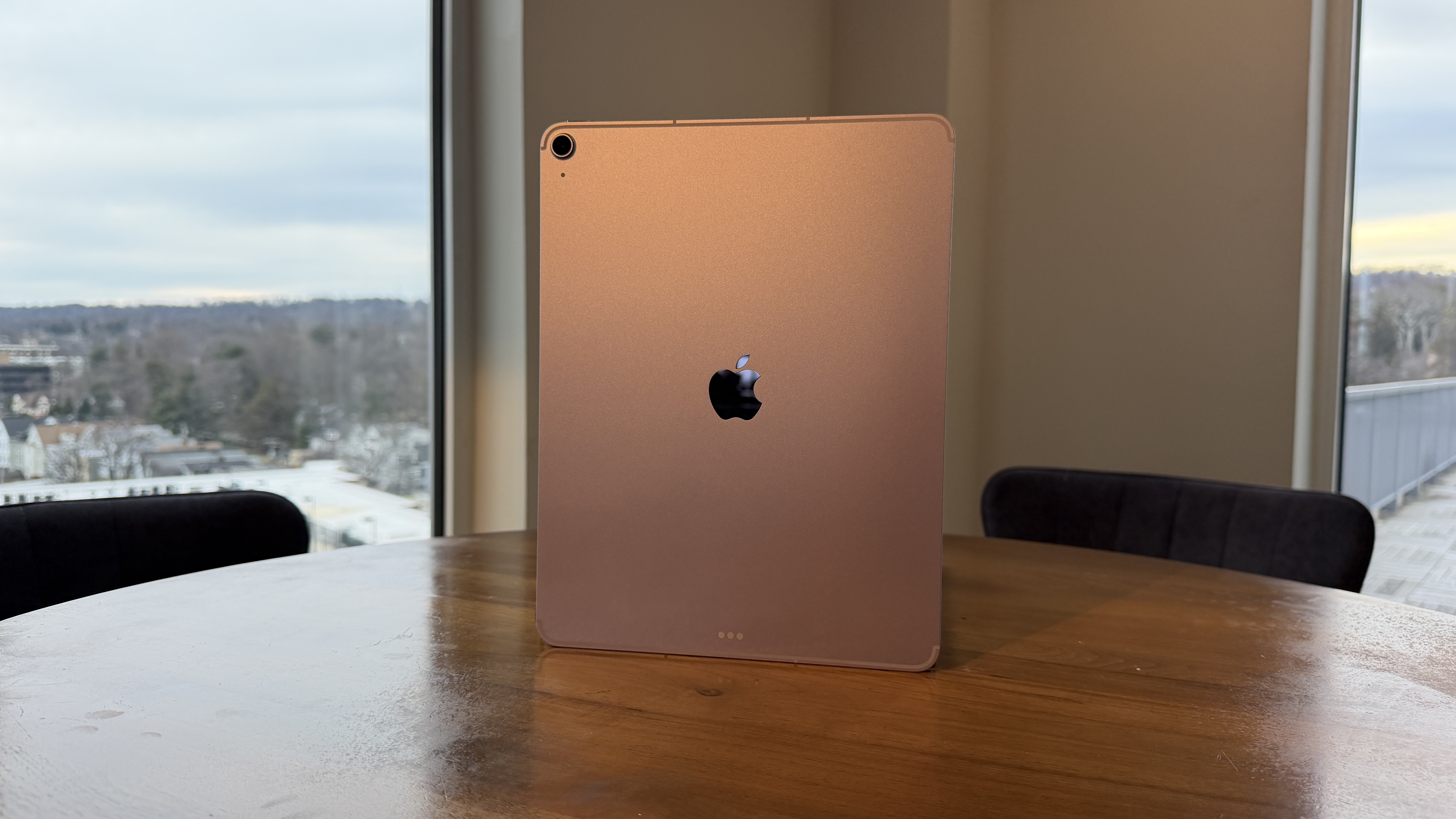 Apple 13-inch iPad Air with M4 Review