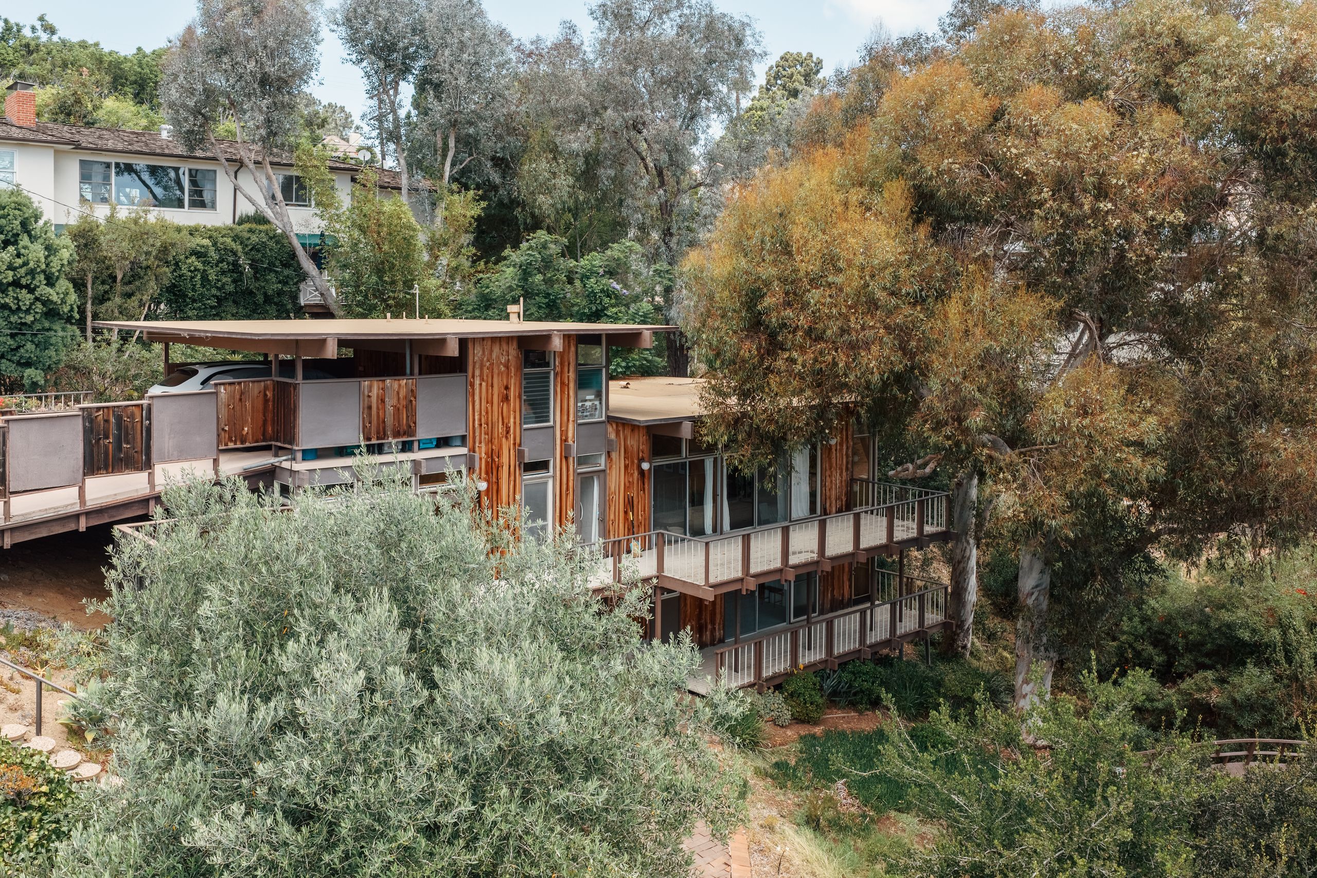 The 1961 Bone Residence, a landmark of San Diego modernism, is for sale