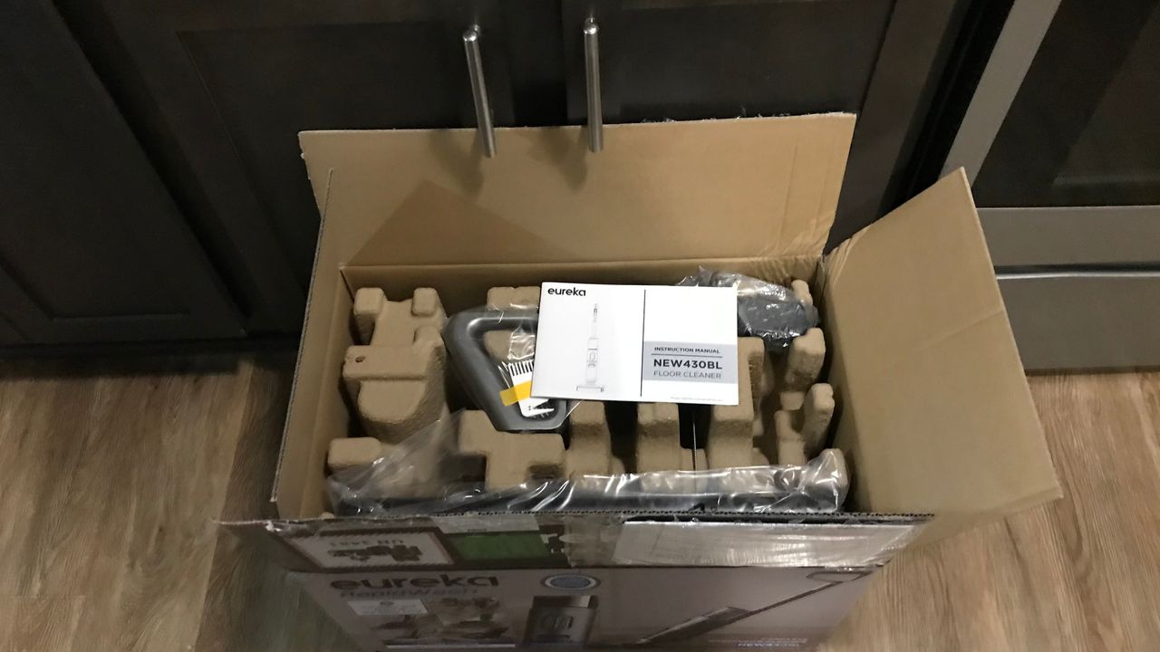 unboxing the eureka rapid wash