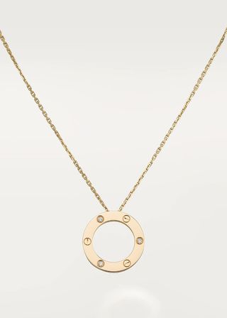 cartier round pendant