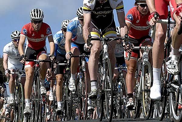 Steven Robb (left) of the Search 2 Retain team in action during stage six in Ulverstone.