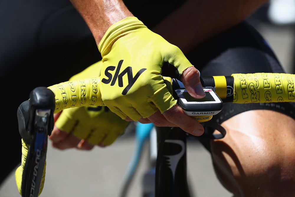 Chris Froome's yellow set up.