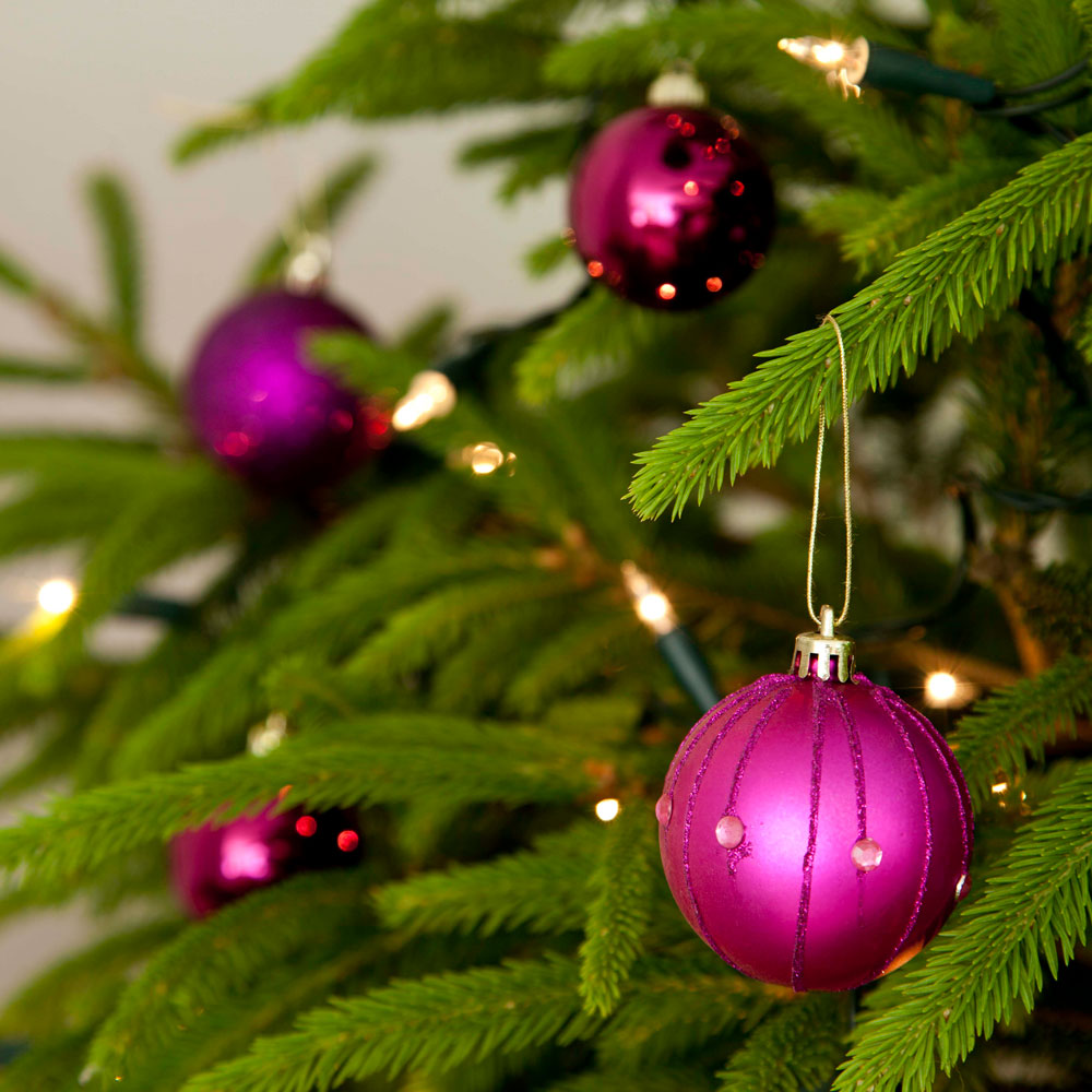 7 Christmas tree light hacks avoid untangling when taking the lights