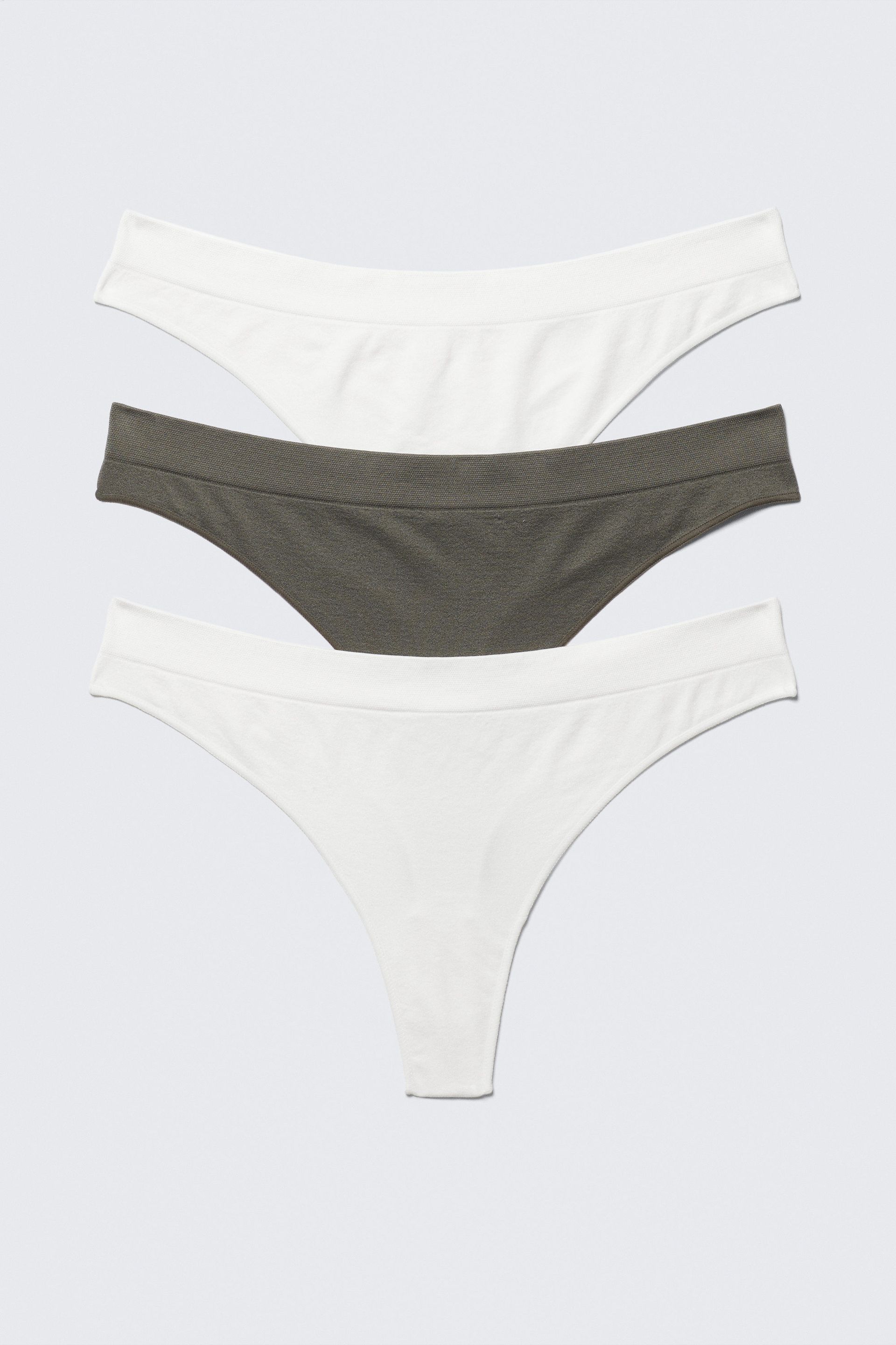 3-Pack Seamless Thongs