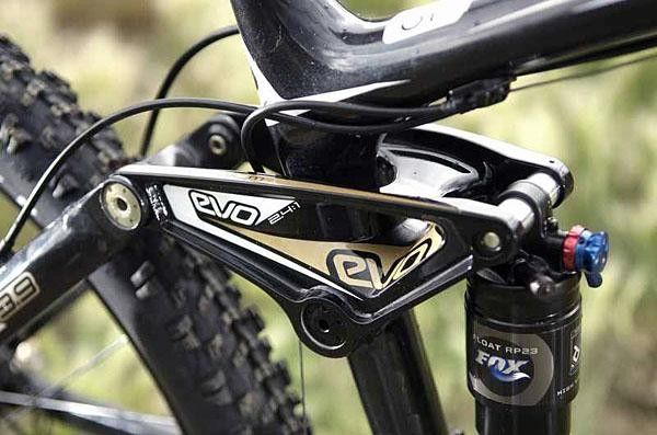 Top-end models will ultimately use a new carbon Evo link