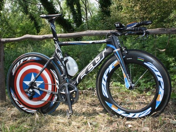 Dave Zabriskie (Garmin-Slipstream p/b Chipotle) used his usual Felt DA during the opening team time trial but now it's been equipped with Shimano Dura-Ace Di2.