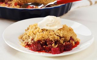 Rhubarb Crumble