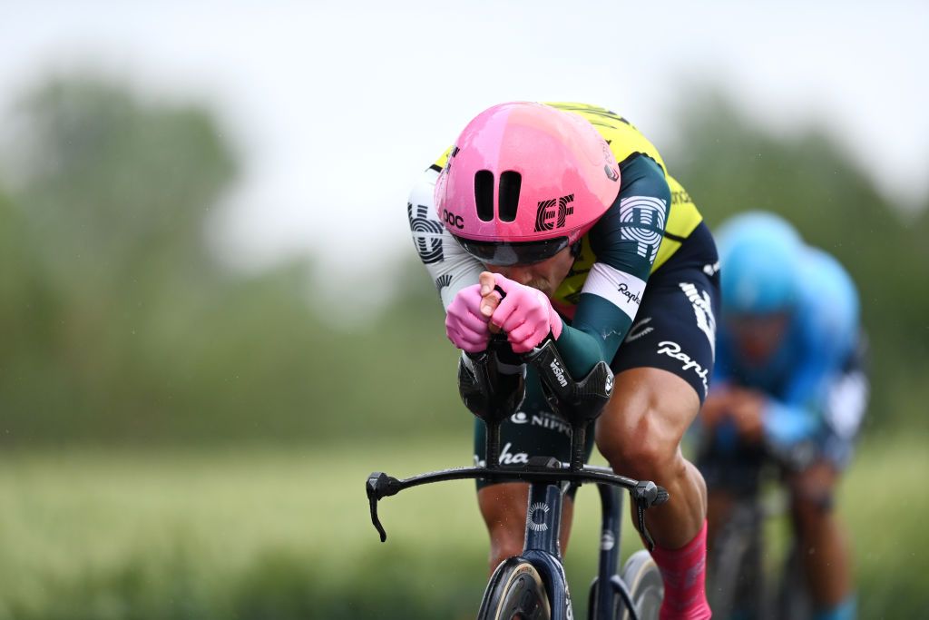 Riders competing in a individual time trial on stage 9 of the 2023 Giro d'Italia