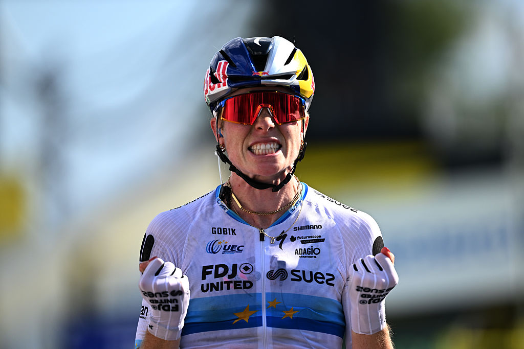 BELLEVILLE-EN-BEAUJOLAIS, FRANCE - AUGUST 05: Demi Vollering of Netherlands and Team FDJ United - SUEZ celebrates at finish line as stage winner during the 5th Tour de France Femmes 2026, Stage 5 a 140km stage from Macon to Belleville-en-Beaujolais / #UCIWWT / on August 05, 2026 in Belleville-en-Beaujolais, France. (Photo by Tim de Waele/Getty Images)
