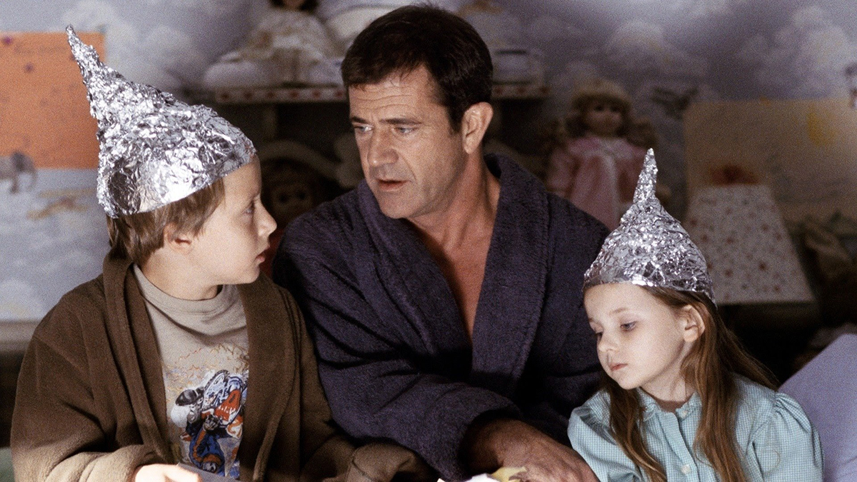 Mel Gibson in Signs