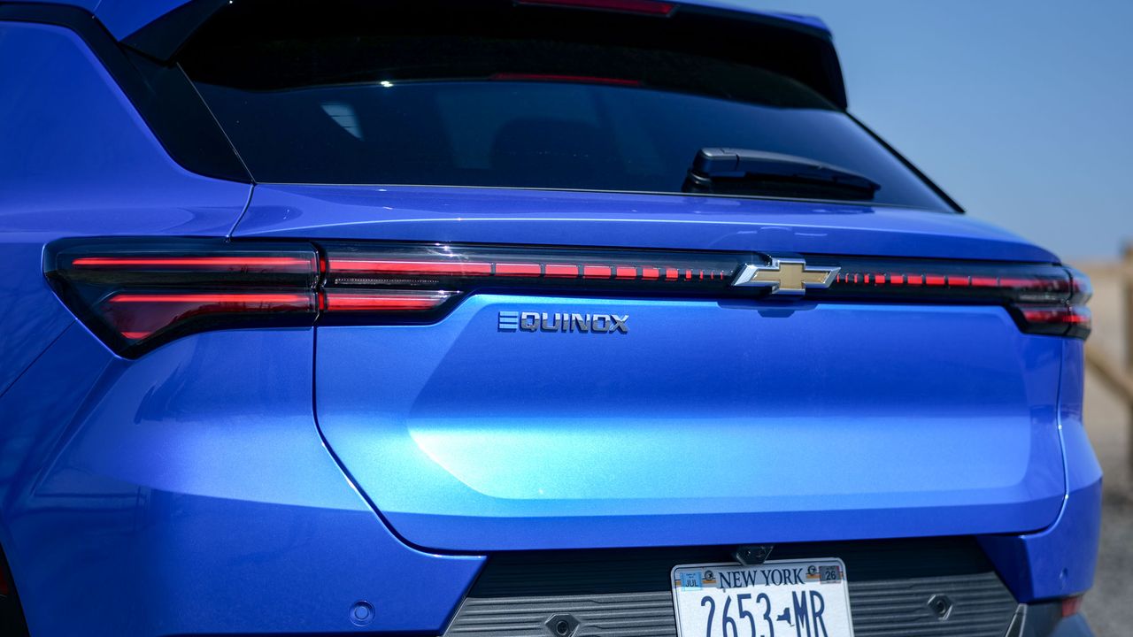 2025 Chevrolet Equinox EV LT test drive review.