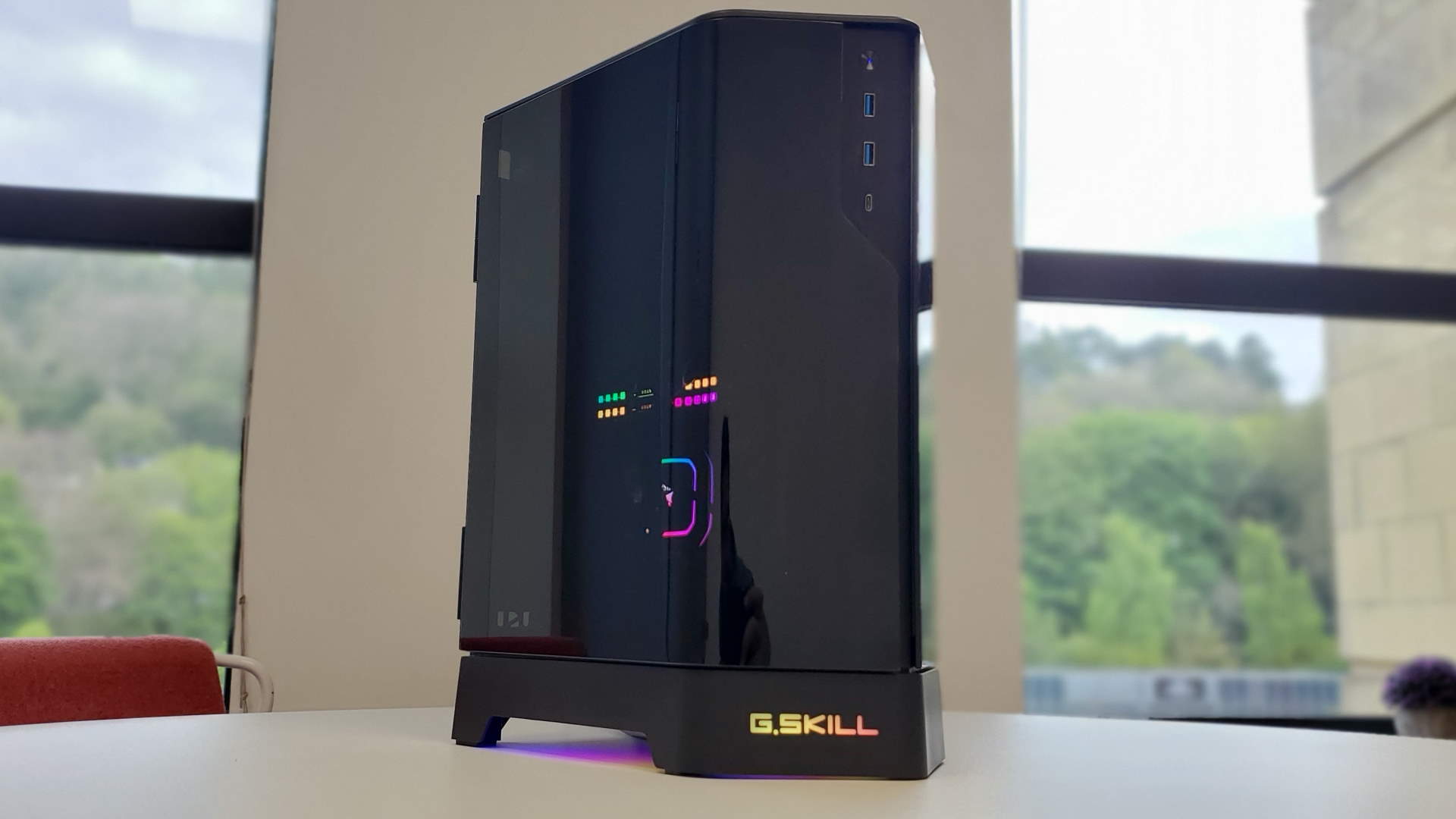 G.Skill Z5i bilgisayar kasası