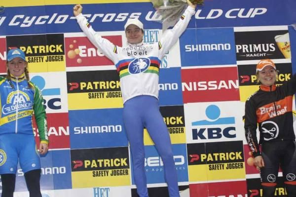 Marianne Vos (Nederland Bloeit) had to work hard but came away with the win