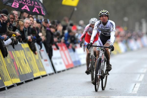 Stybar checks the clock at the finish