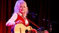 Dolly Parton attends Stella Parton's Red Tent Women's Conference 2014 at the Doubletree Hotel Downtown on April 18, 2014 in Nashville, Tennessee