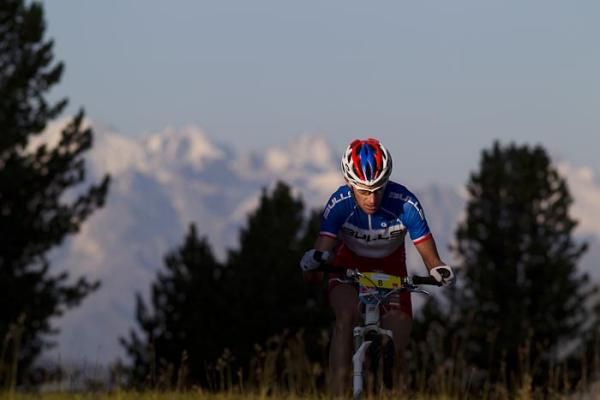 Thomas Dietsch (Bulls) on his way to second place.