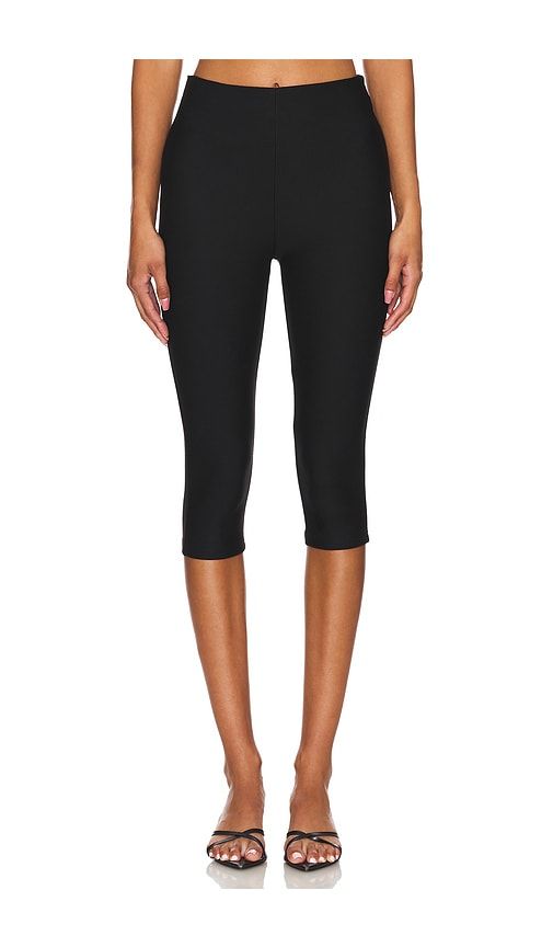 Chaya Capri