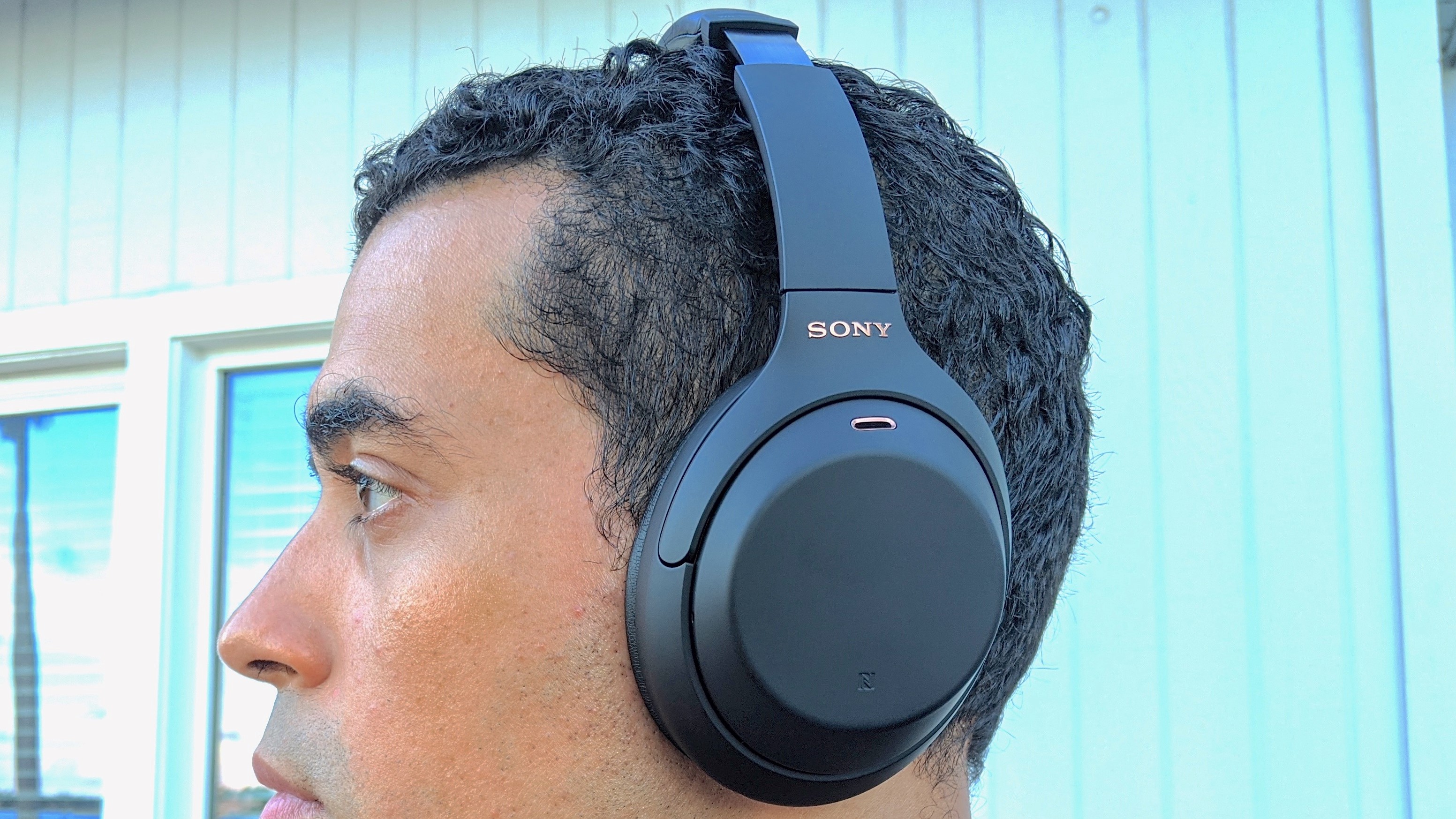 Sony WH-1000XM4 vs WH-1000XM3