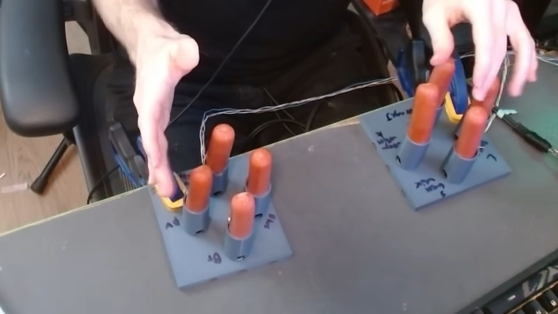 Hot Dog Controller Takes Aim at WoW Players, But Not Without Flaws