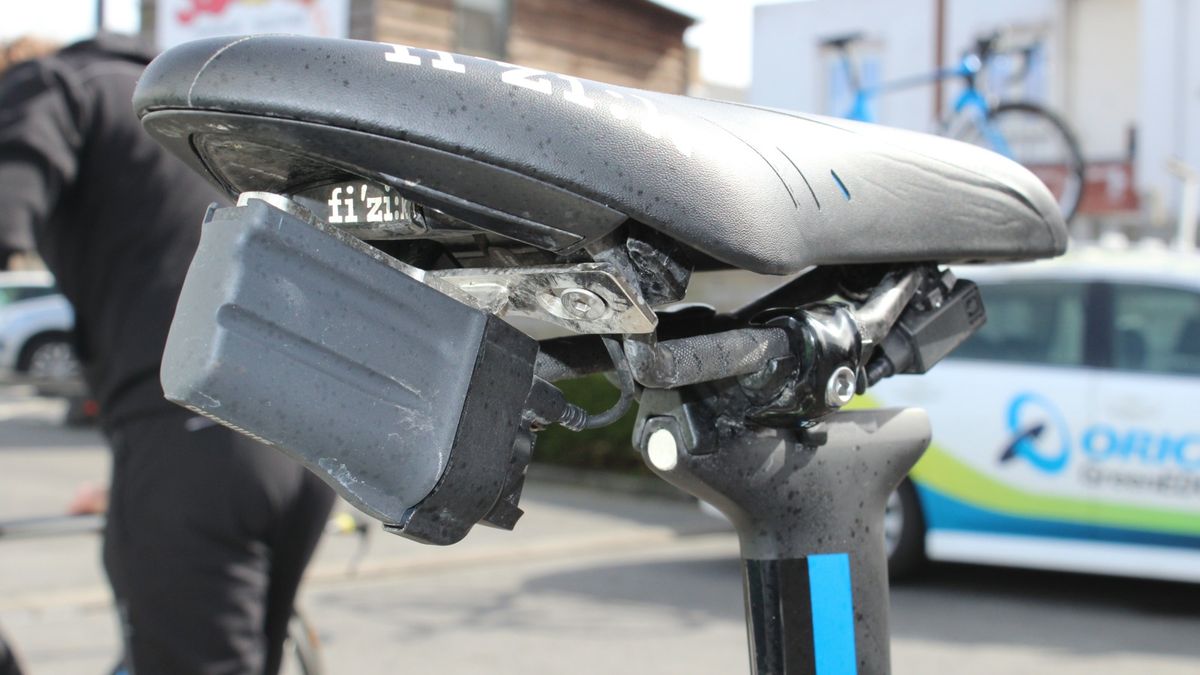 And the first-generation Di2 battery is custom-mounted to the saddle rails.