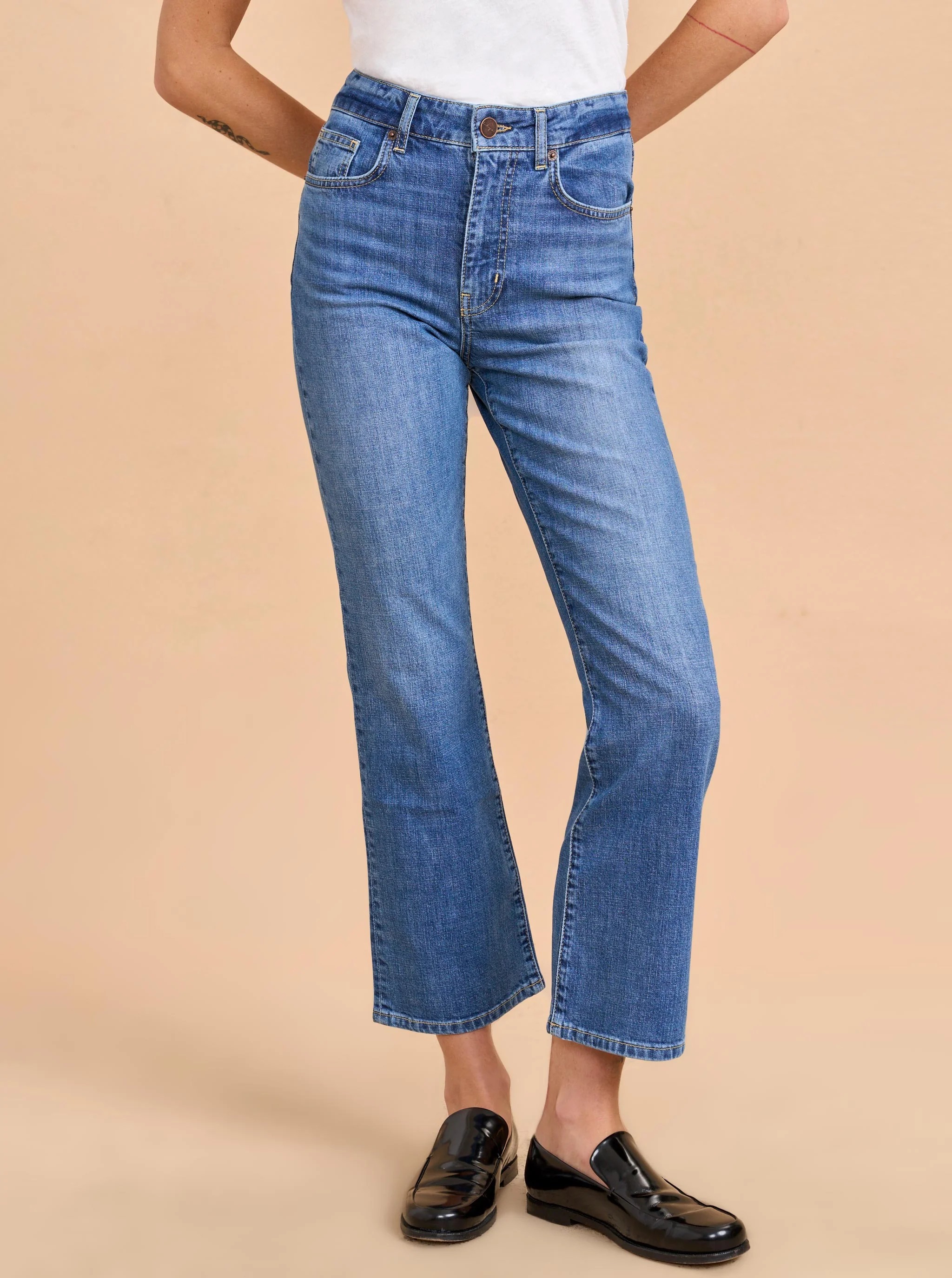 Meredith High-Rise Cropped Flare Jean 23 in Blue