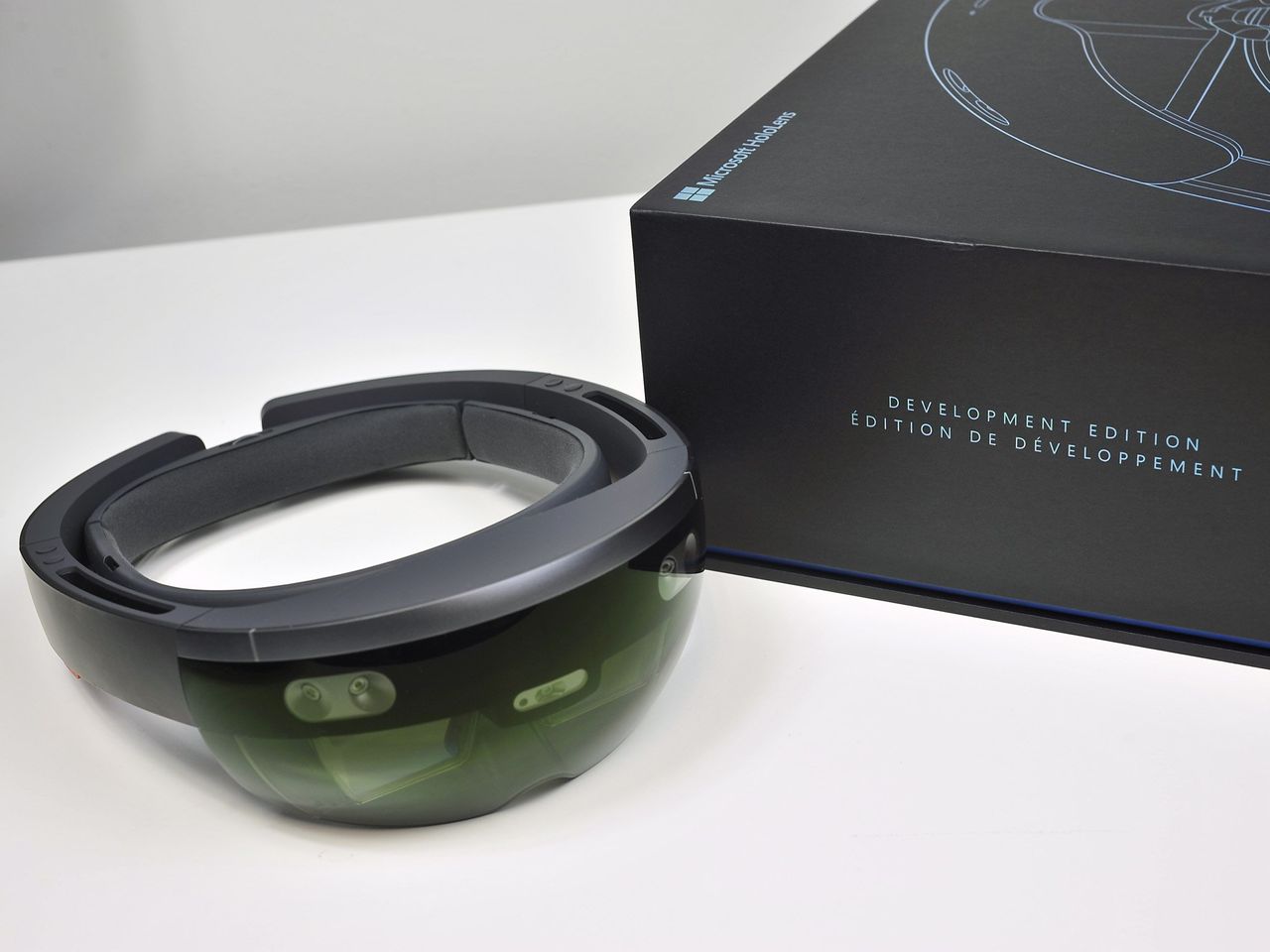 Microsoft HoloLens Development Edition
