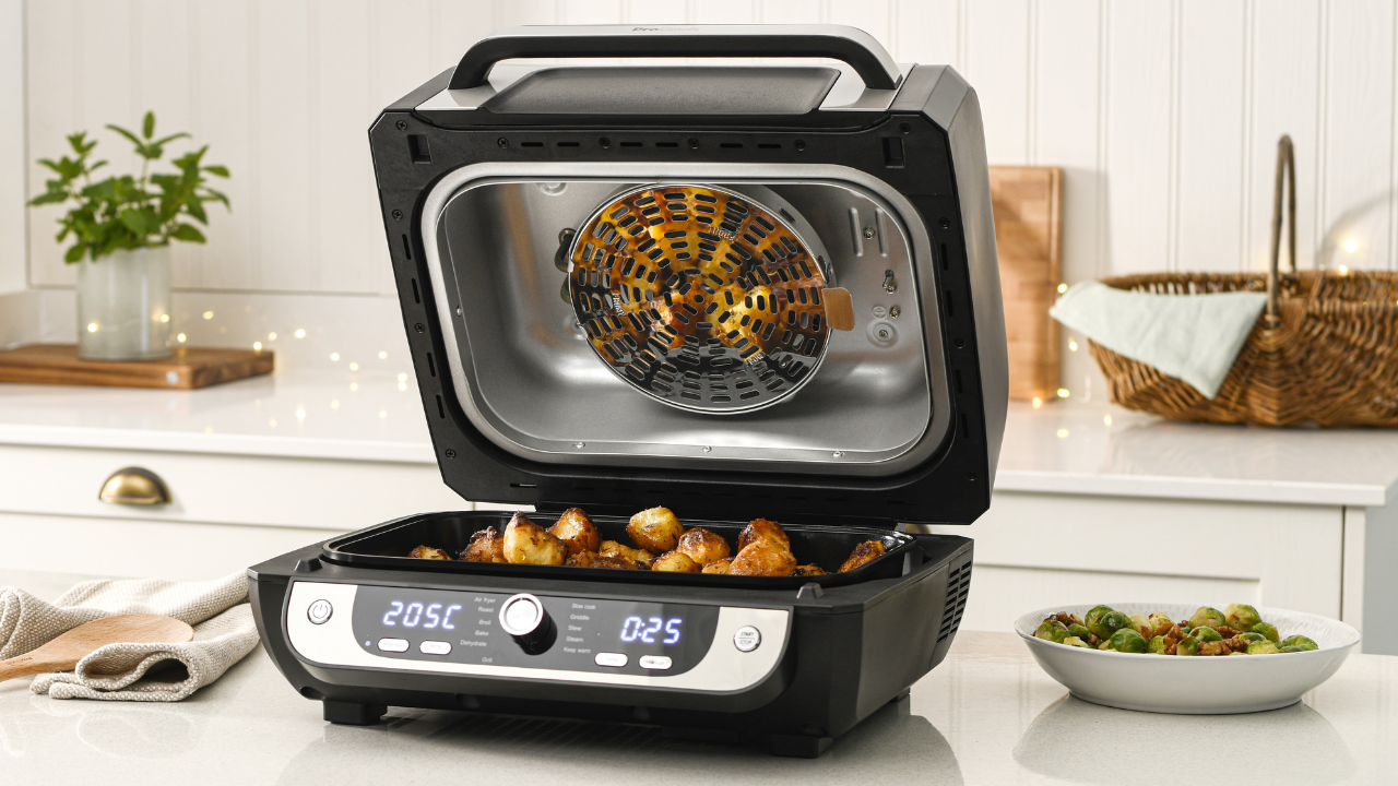 ProCook unveils latest addition to its small appliance range, the Air ...