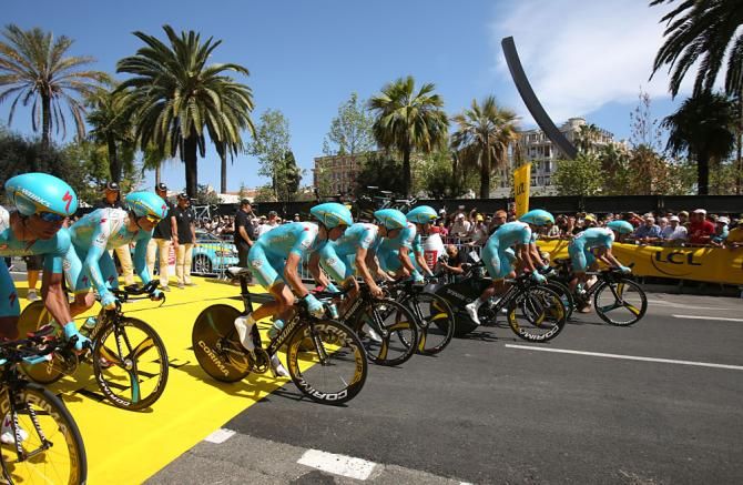 Team Astana rolls out