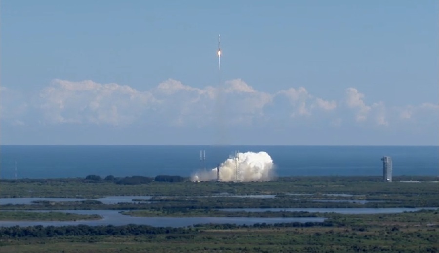 Photos: Atlas 5 Rocket Launches Military GPS 2F8 Satellite | Space