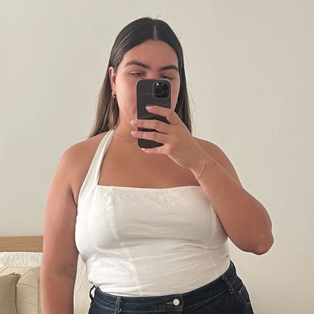 Fashion editor Ana Escalante tests out some of the best plus-size fashion brands