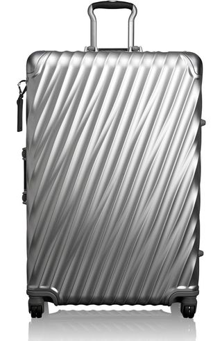 19 Degree Aluminum 30-Inch Expandable Wheeled Packing Case