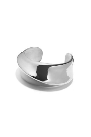 Agmes Twist Cuff