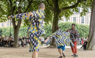 HOMME PLISSÉ ISSEY MIYAKE S/S 2020 Outdoors