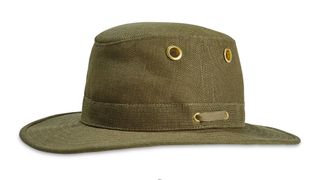 best hiking hat: Tilley TH5 Hemp Hat