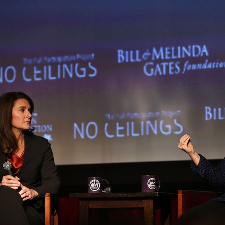 clinton and gates foundation