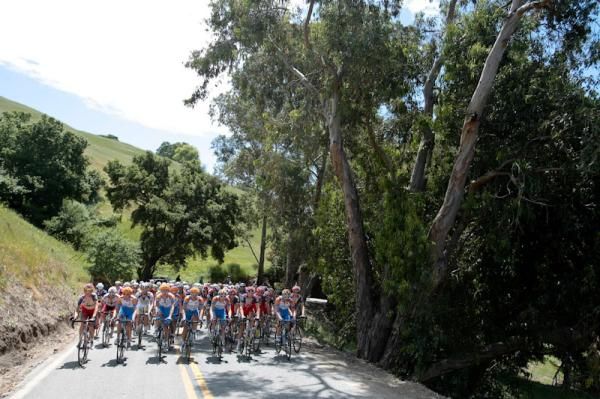 The front of the bunch was filled with Garmin-Transitions and Radioshack riders all day.