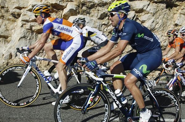 Luis Leon Sanchez (Rabobank) led a second group home.