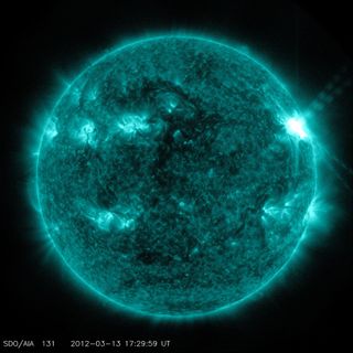 m7 9 class flare sdo