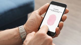 iPhone - Fingerprint Scanning