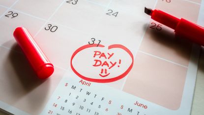 Payday end of month date on calendar circled with red marker