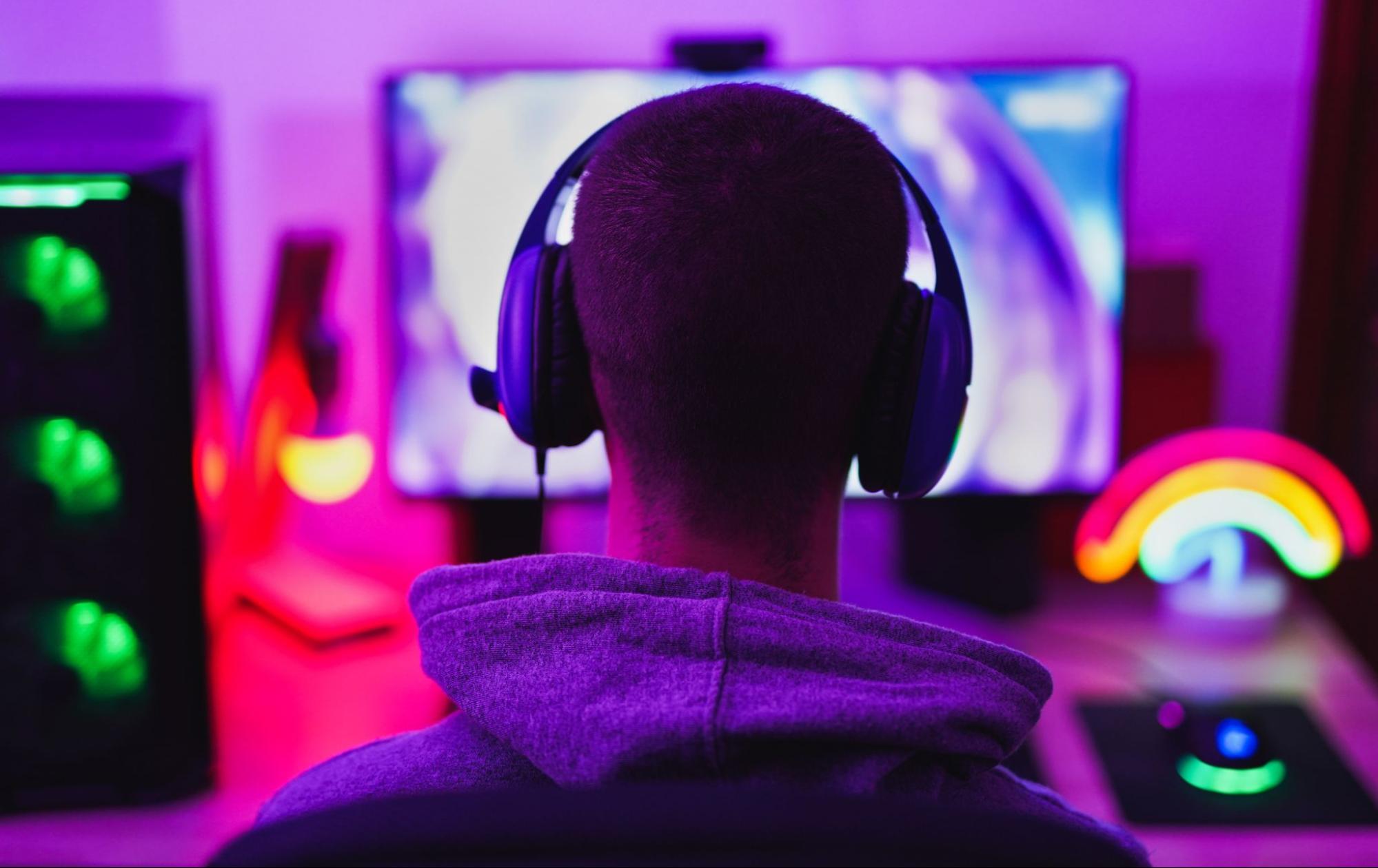 Streamer at Desktop PC