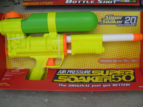 Super Soaker 50 Still The Best Water Gun Tom S Guide