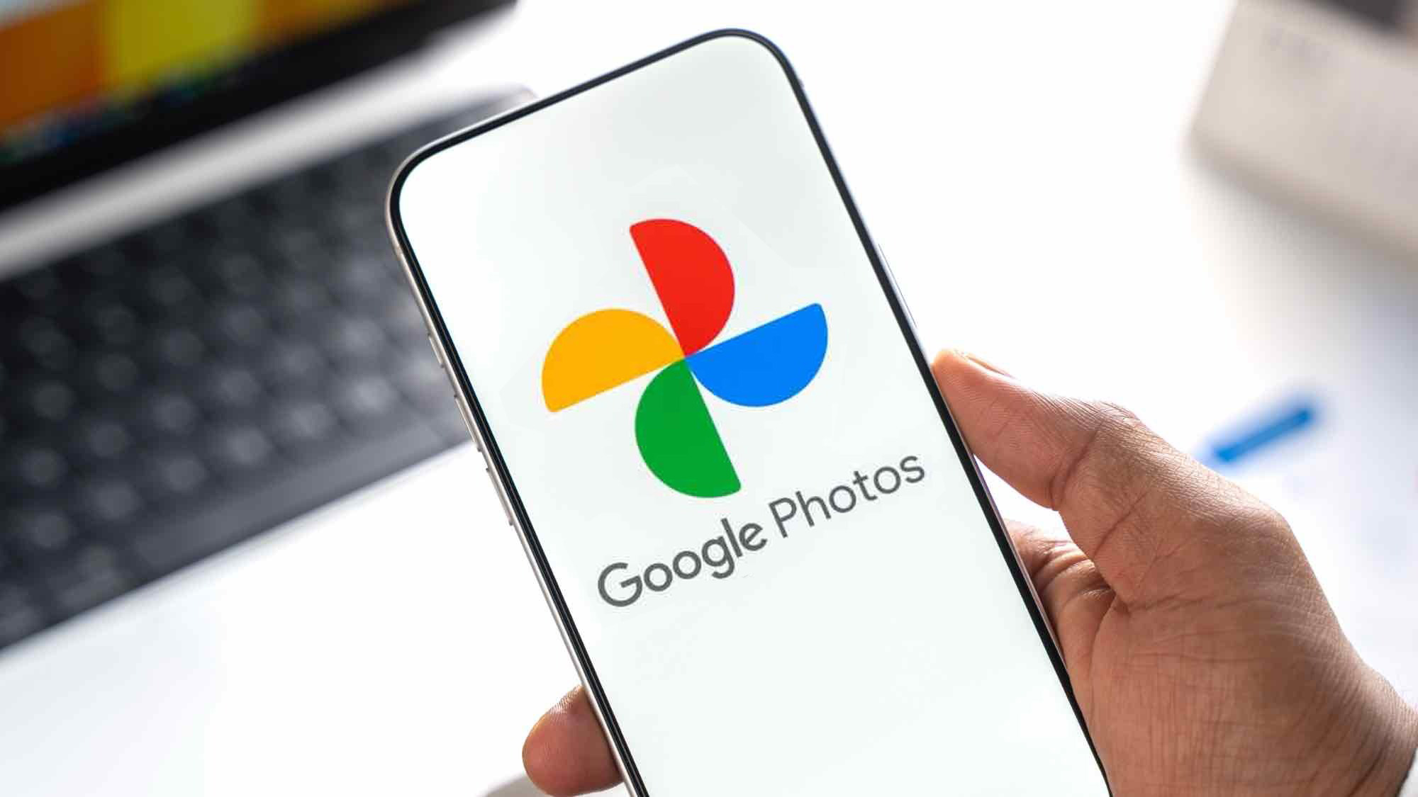 Google Photos logo on a phone