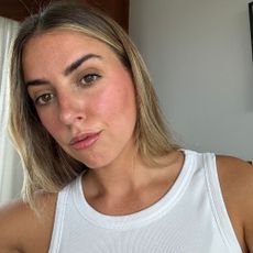 Shannon Lawlor wearing Victoria Beckham Beauty Colour Wash Blusher