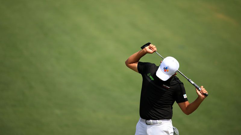 Si Woo Kim Breaks His Putter