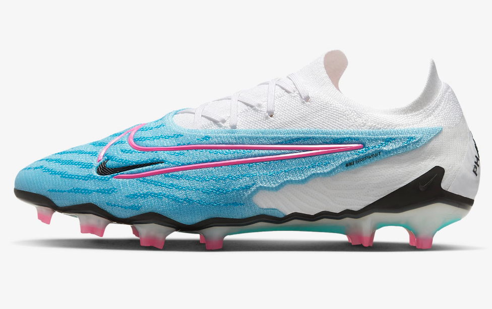 Nike boots