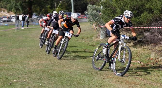In the men's eliminator final, Nick Morgan leads Tristan Ward, Samuel Gaze and Ben Bradley