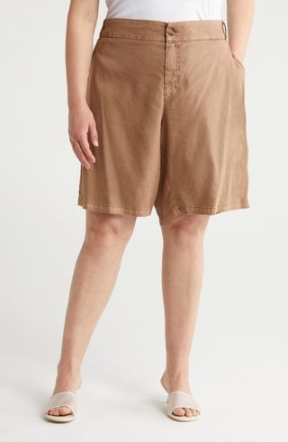 Pleated Linen Blend Shorts