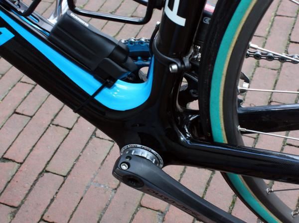 The new KOBH 60.1 doesn't need to be modified to fit wider tires - it already includes clearance for 28mm rubber.